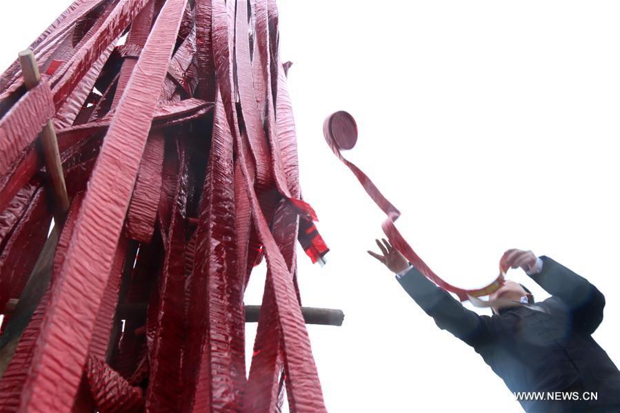 Folk event 'Ganpingzi' held in SW China