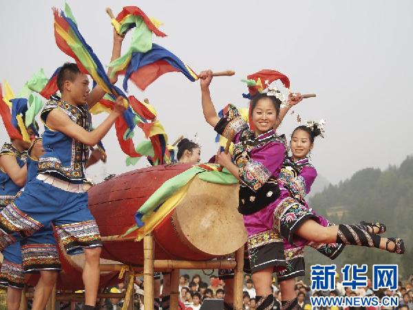 在“走轉(zhuǎn)改”中興起迎接十八大報(bào)道熱潮