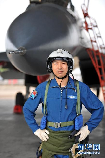 楊永飛：隨時準備升空作戰