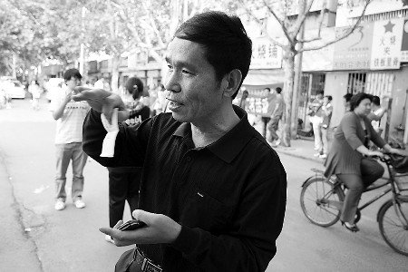 山東兩對高考“父子兵”同時進考場