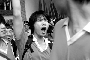 教育部將調研把高考時間改到周末(組圖)