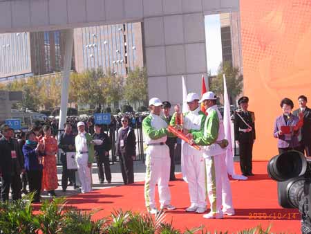 第16屆亞運會火炬傳遞（長春站）活動今日舉行