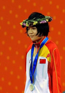 “無臂美人魚” 破女子S6級100米仰泳紀錄