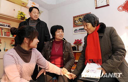 迎接兩會：全國人大代表陳玉蘭（組圖）