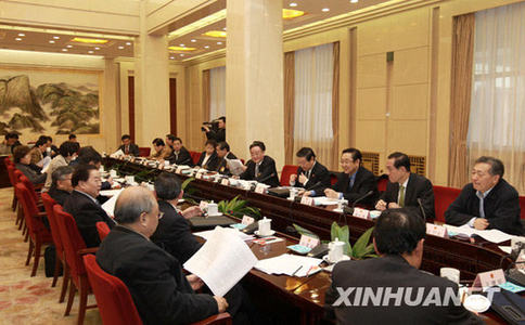 十一屆全國人大常委會十三次會議分組審議常委會工作報告稿 吳邦國參加審議