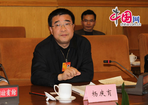 楊慶育代表：簡單議案應建立快速答復機制