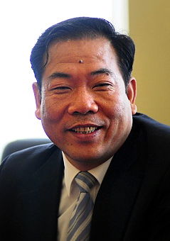 人大代表:發生群體性事件不要指責抱怨群眾