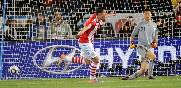 卡多索頂住巨大壓力拿下賽點 舉重若輕改寫歷史