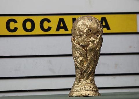 世界杯激發(fā)毒販“靈感” 仿制大力神杯偷運(yùn)毒品