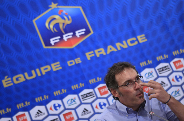 南非失利如影隨形 法國新帥不堪其擾