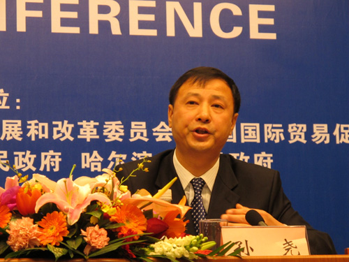 第二十一屆哈洽會(huì)：經(jīng)貿(mào)、旅游相映紅