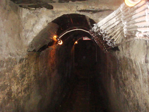 網(wǎng)絡(luò)媒體龍江行采訪團(tuán)參觀侵華日軍虎頭要塞遺址