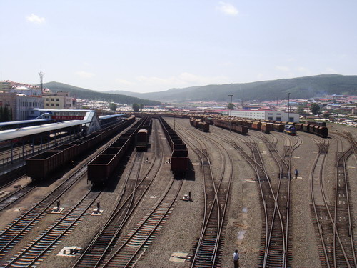 網(wǎng)絡(luò)媒體龍江行采訪團(tuán)到達(dá)北方新城——綏芬河