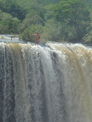 第四屆網絡媒體龍江行：氣勢磅礴的吊水樓瀑布