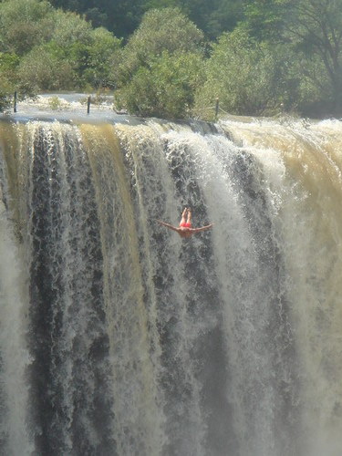 第四屆網絡媒體龍江行：氣勢磅礴的吊水樓瀑布