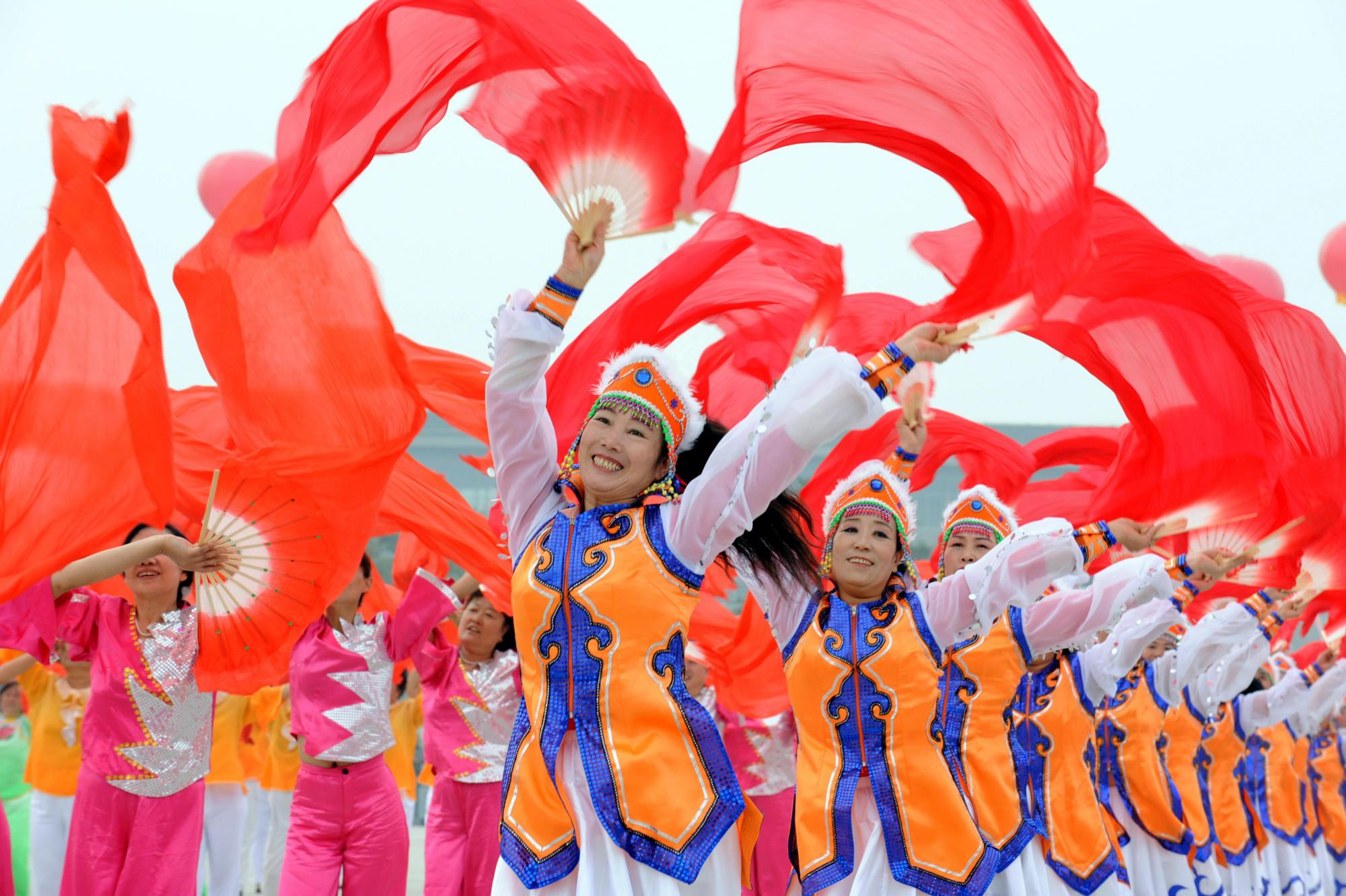 歡天喜地迎佳節(jié)