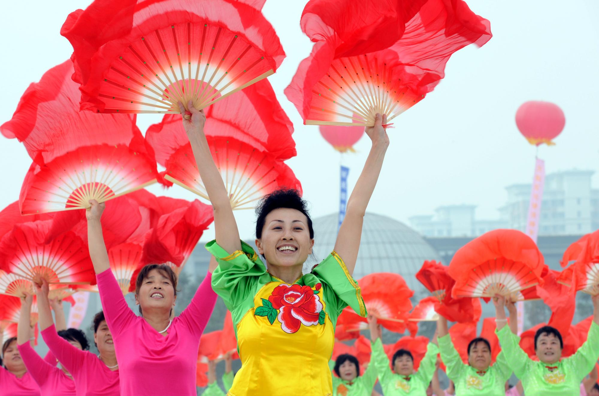 歡天喜地迎佳節