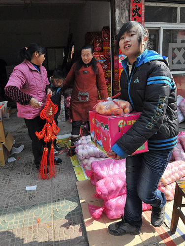 湖北紅安：讓孩子笑著過年