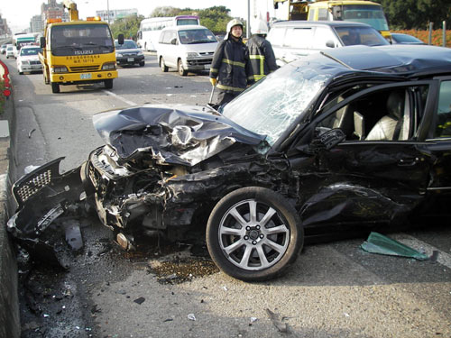 孫中山孫女孫穗芬車禍傷情有所好轉(zhuǎn)但仍未脫離危險(xiǎn)期