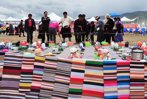 當吉仁賽馬節開幕