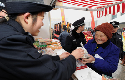 免費早餐溫暖回家旅客