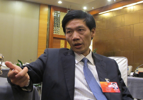 貴陽市長李再勇：“火車頭”提速構(gòu)筑貴州經(jīng)濟(jì)高地