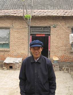 恪守清貧的鄉(xiāng)村文化使者