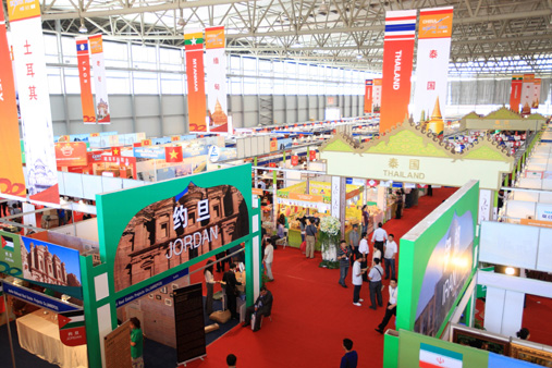 第20屆昆交會開幕 1.2萬名參展商云集