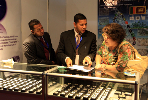 第20屆昆交會開幕 1.2萬名參展商云集