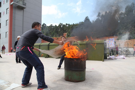 45戶家庭參加“你家安全你來學”活動