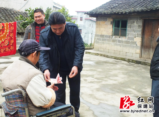 保靖新春走基層 把溫暖和關懷送進群眾的心里