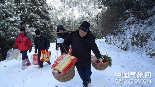 新春走基層 艱苦值守 快樂工作 廬山氣象局走訪見聞