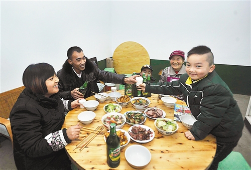 新春走基層知民情 暗香浮動(dòng)處探愿景