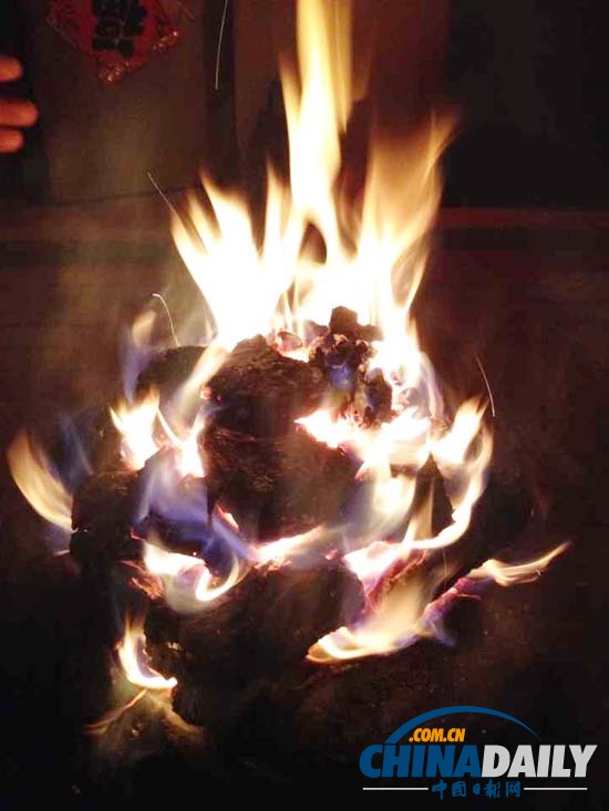 鄉(xiāng)下的年 兒時(shí)的回憶，家人的愛 濃濃的幸福