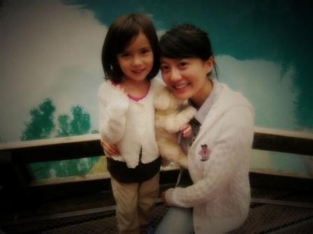 九寨溝最美小蘿莉爆紅 網(wǎng)友集呼“被秒殺”