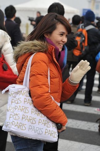 2010兩會(huì)：女記者身影