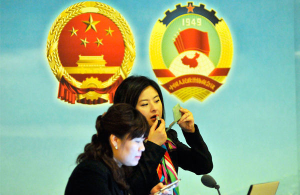 張泉靈為直播做準備