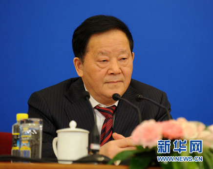 李德水：擴大內需、轉變發展方式要從九方面入手