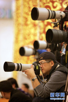 “長槍短炮”盡顯神通