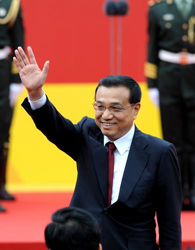 深圳大運會火炬點燃暨火炬傳遞啟動儀式在北大舉行