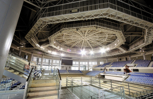 大運(yùn)場(chǎng)館：科技之絢 大運(yùn)之光