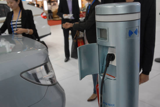 比亞迪新能源汽車亮相本屆高交會