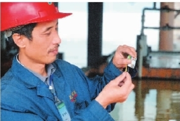 激活春水 快馬加鞭