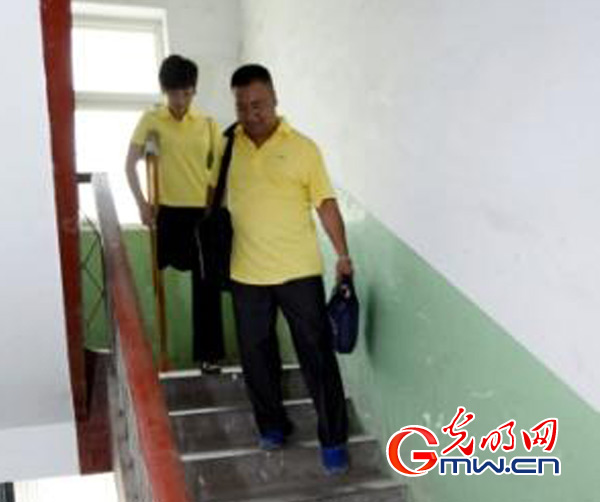 【最美鄉(xiāng)村教師】 從教，讓她的微笑更美麗