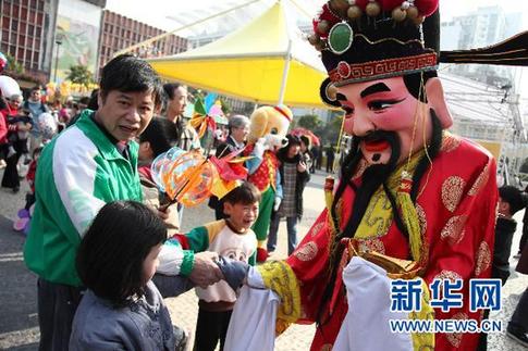 和而不同：各地拜年方式大掃描