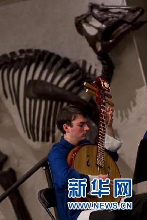 加拿大安大略皇家博物館辦廟會(huì)迎春節(jié)