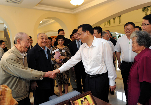 李克強(qiáng)在海南考察