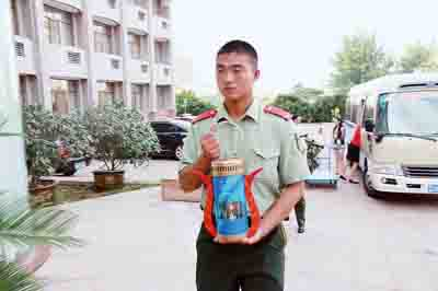 亞沙火炬12日濟南