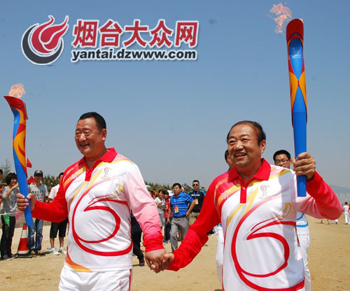 亞沙會火炬今日在煙臺傳遞 奧運冠軍邢傲偉第一棒