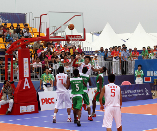 亞洲沙灘運(yùn)動(dòng)會(huì)比賽項(xiàng)目緊張進(jìn)行 中國(guó)運(yùn)動(dòng)員獲兩塊金牌